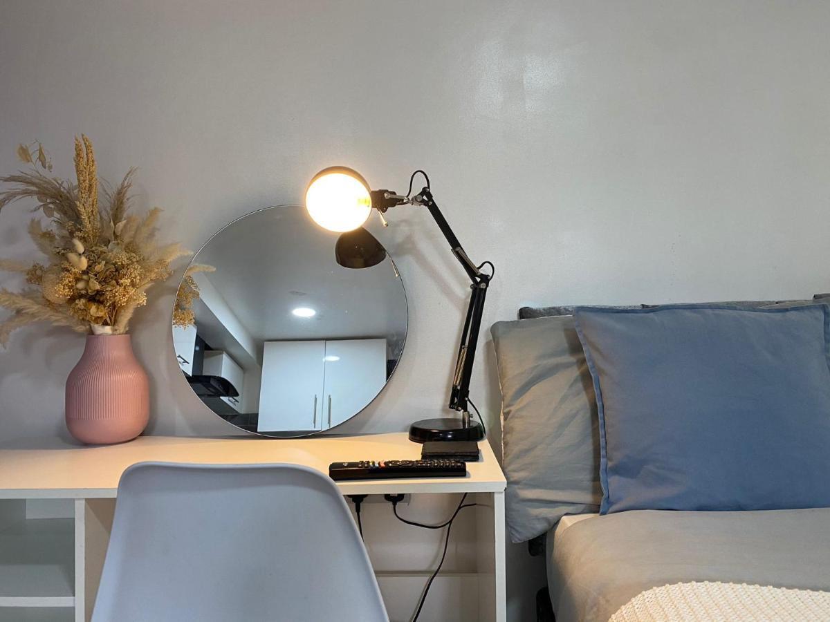 Charming, Cosy Hideaway With Free Wifi, Parking Apartment Leeds  Exterior photo